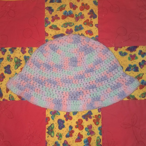 Accessories - 🍬PASTEL DREAM BUCKET HAT🍬